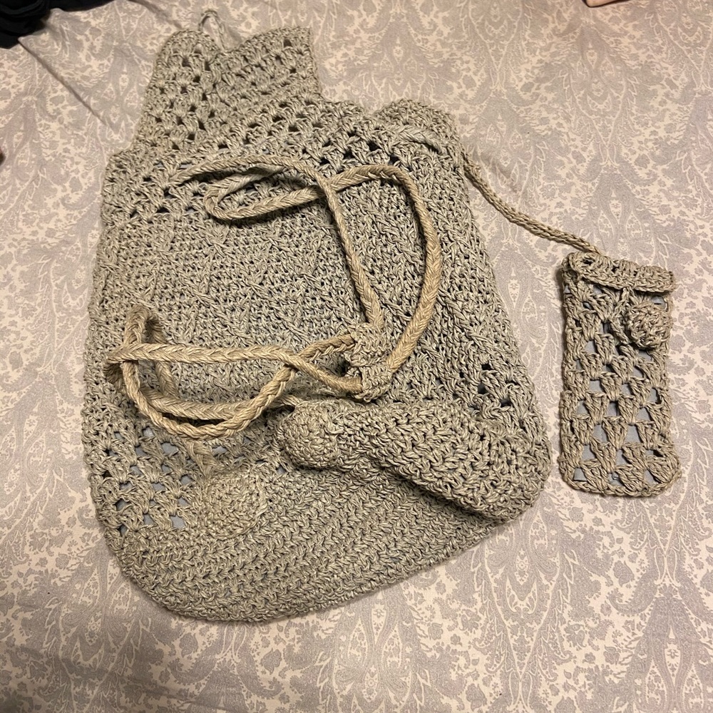 Backpack - Picture 2 of 2